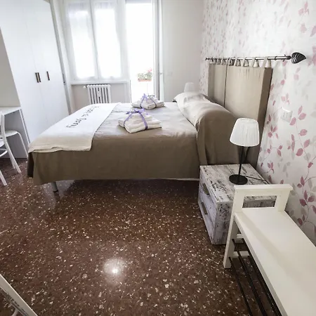 Gasthuis A Casa Di Benny Rome