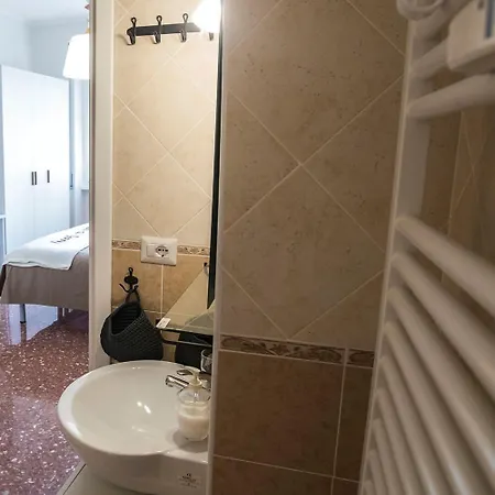 A Casa Di Benny 4* Roma