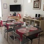 A Casa Di Benny 4* روما